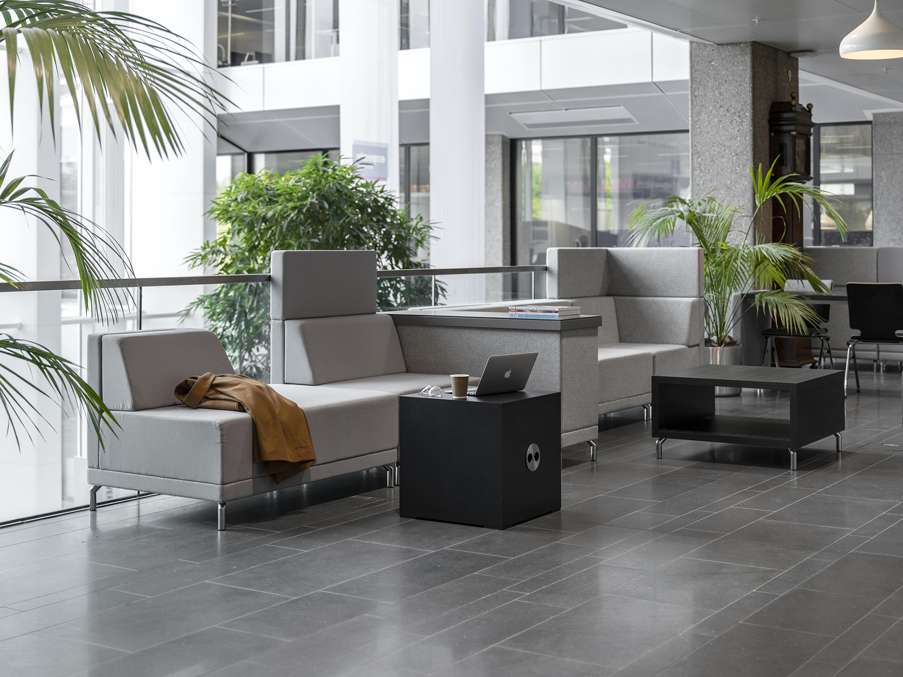 Quick consultation office